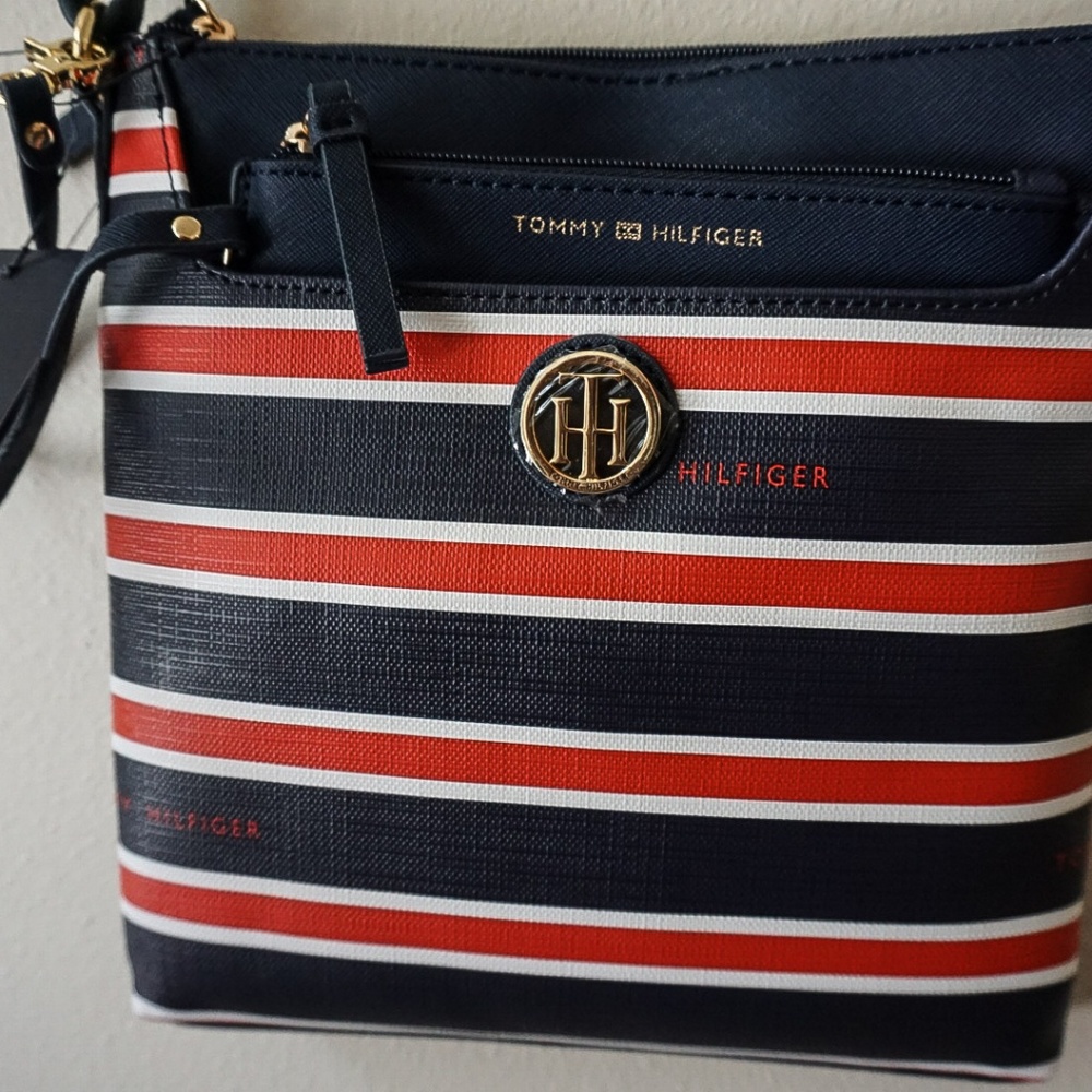 Tommy Hilfiger Women's Crossbody Bag